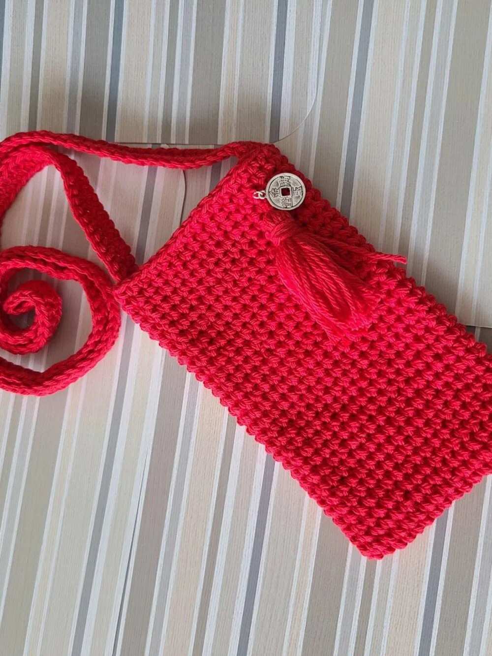 Crochet Crossbody Cell Phone Holder Small Purse Case Crossbody Bag NEW HANDMADE